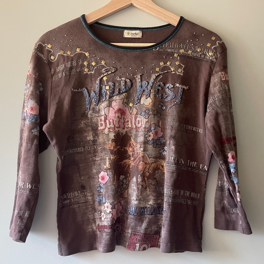 Vintage Y2K Brown and Black Wild West Graphic 3/4 Sleeve Top